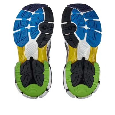 Balenciaga Men White Gradient Runner Sneakers In Neutral