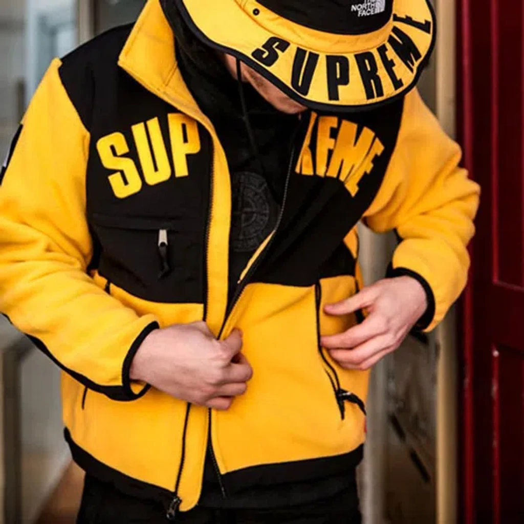 The North Face x Supreme ユーティリティポーチ イエロー The North Face x Supreme ユーティリティポーチ イエロー Supreme