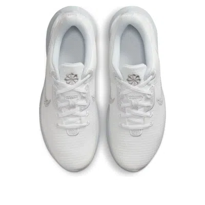 Nike (wmns)  Flex Experience Run 11 Wide 'white Metallic Silver' In Multi