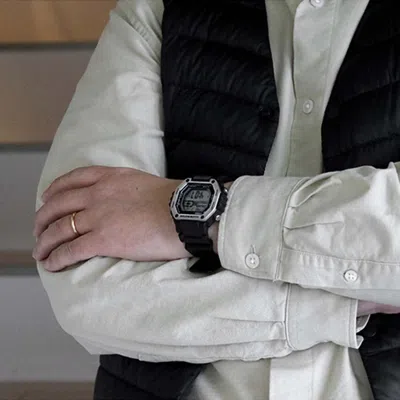 Casio Mwd-110h-8bv In Black