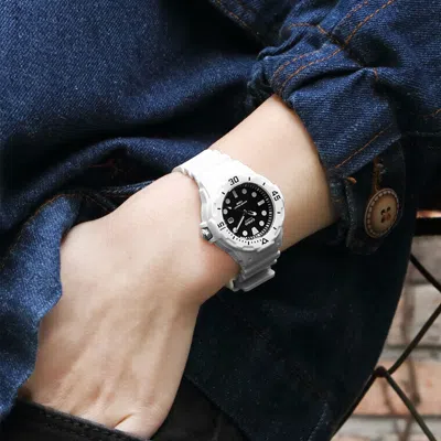 Casio Waterproof Sports Quartz White Analog