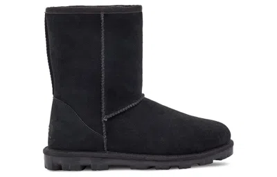 Ugg Classic Short Black Boots With Logo Patch On The Rear And Shearling Lining In Suede Woman In Black