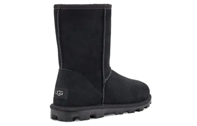 Ugg Classic Short Black Boots With Logo Patch On The Rear And Shearling Lining In Suede Woman In Black