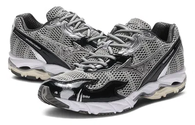 Mizuno Wave Rider 10 'flame Wave One Block Down Onyx' In Multi
