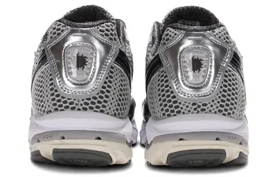 Mizuno Wave Rider 10 'flame Wave One Block Down Onyx' In Multi