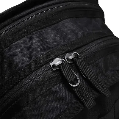 Nike 26l Rpm Backpack With Adjustable Shoulder Straps In Black