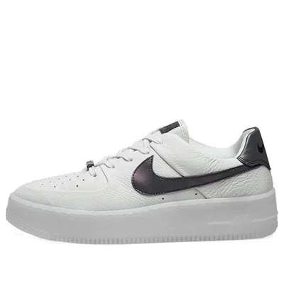 Nike (wmns)  Air Force 1 Sage Low Lx 'spruce Aura' In White