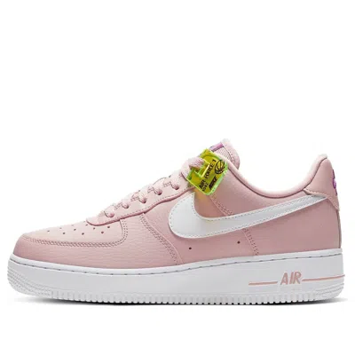 Nike (wmns)  Air Force 1 '07 Se 'stone Mauve' In Pink