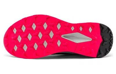 The North Face Women's Vectiv Infinite Sneaker In Tnf Black / Brilliant Coral In Multi