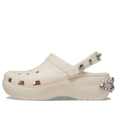 Crocs Women's Classic Platform Tiara Clog; Dew, W7 In White