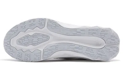 Asics Novablast 'grey' In White
