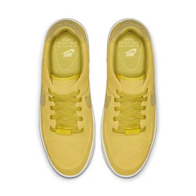 Nike (wmns)  Air Force 1 Sage Low 'celery' In Yellow