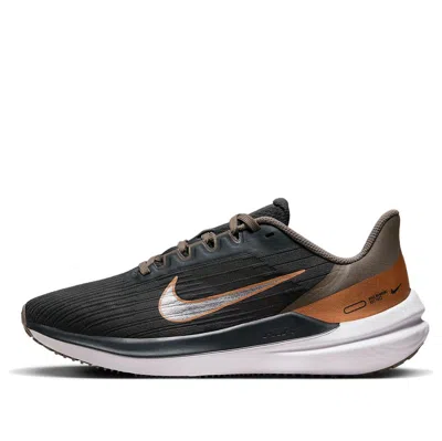 Nike (wmns)  Air Zoom Winflo 9 'grey Metallic Copper' In Black