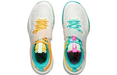 Li-ning Liren 3 Team 'year Of The Rabbit' In White