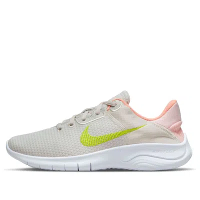 Nike (wmns)  Flex Experience Run 11 Next Nature 'light Bone Atomic Green' In Gray
