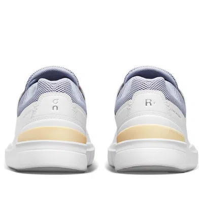 On Running (wmns)  The Roger Advantage 'white Tempest'