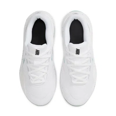 Nike (wmns)  Legend Essential 3 In Multi