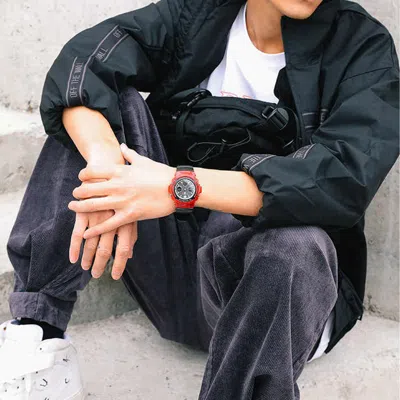 Casio G-shock Analog-digital 'red' In Black