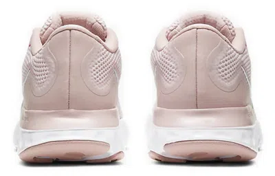 Nike (wmns)  Renew Run 'barely Rose' In Pink