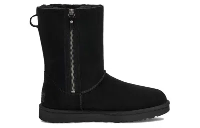 Ugg Classic Short Bailey Zip In Black