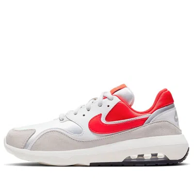 Nike (wmns)  Air Max Nostalgic 'white Red'