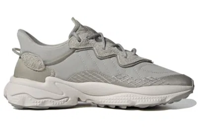 Adidas Originals (wmns)  Ozweego Grey In Gray