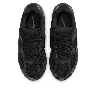 Nike V5 Rnr Womens Sneakers In Black