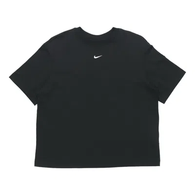 Nike Plus Size Sportswear Oversized Short-sleeve T-shirt In Black