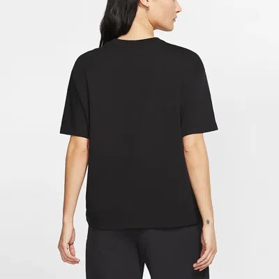 Nike Plus Size Sportswear Oversized Short-sleeve T-shirt In Black