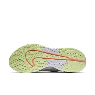 Nike (wmns)  Legend React 3 'barely Volt' In White