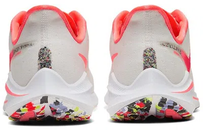 Nike (wmns)  Air Zoom Vomero 14 'white Pink' In Neutral