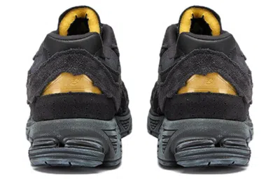 New Balance Unisex M2002rv1 Sneakers In Gray