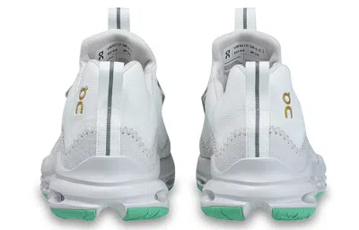 On (wmns)  Running Cloudaway 'undyed White Parakeet'