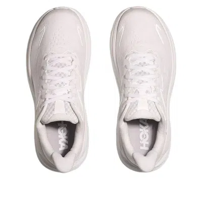 Hoka M Bondi 9 Low-top Sneakers In Neutral