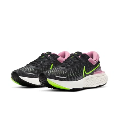 Nike (wmns)  Zoomx Invincible Run Flyknit 'black Elemental Pink'