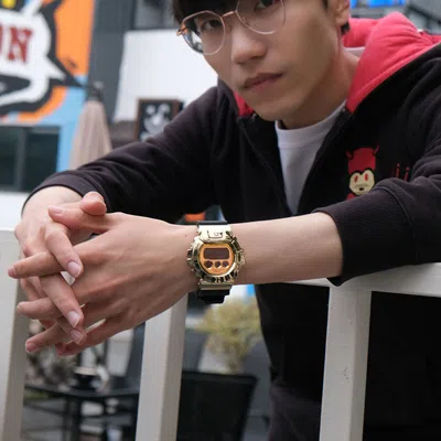 Casio G-shock Digital 'gold'