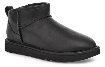 Ugg Classic Ultra Mini Black Ankle Boots With Shearling Lining In Leather Woman In Black