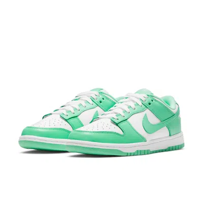 Nike Dunk Low Sneakers In Green
