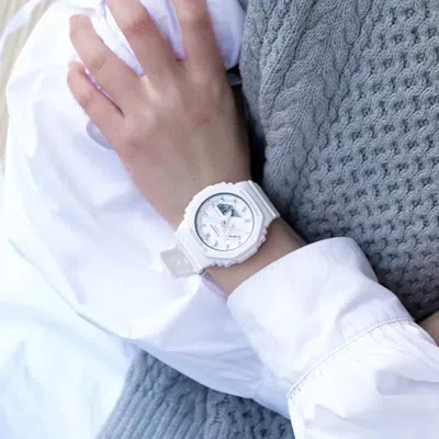 Casio G-shock Analog-digital 'white' In Metallic