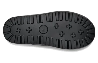 Ugg Classic Maxi Toggle Classic Mini Boot In Blue