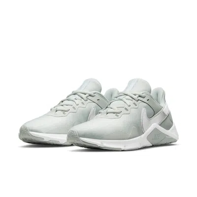 Nike (wmns)  Legend Essential 2 'photon Dust Metallic Silver' In Gray