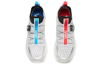 Anta (wmns)  X Nasa Flashfoam Low 'wormhole Technology - Grey Silver'