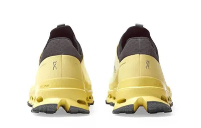 On Running Cloud Ultra 'limelight Eclipse' In Yellow