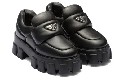Prada Loafer Aus Weichem, Gepolstertem Nappa-leder