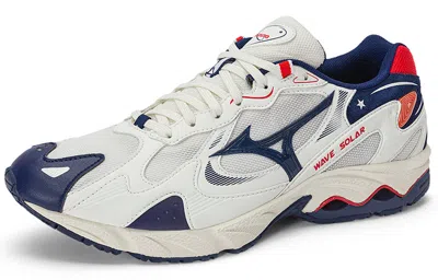 Mizuno Wave Solar 'white'