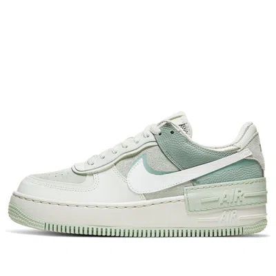 Nike (wmns)  Air Force 1 Shadow 'pistachio Frost' In Green