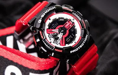 Casio G-shock Analog-digital 'black Red'