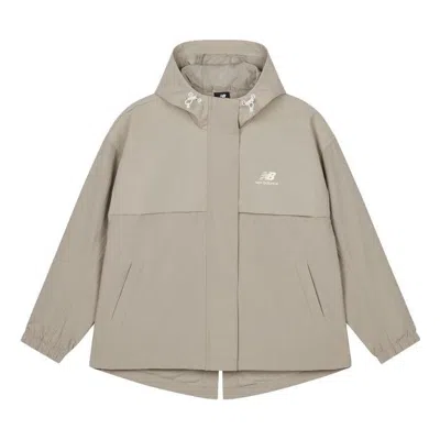 New Balance (wmns)  Nbx Urban Remix Jacket 'khaki' In Gray