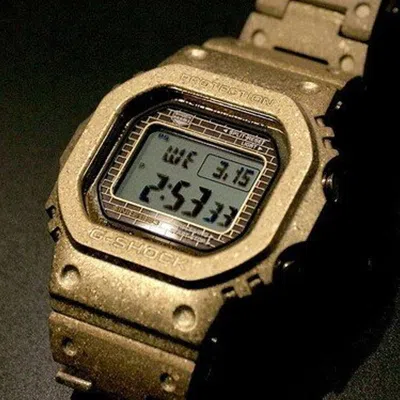 Casio G-shock Digital 'gold'