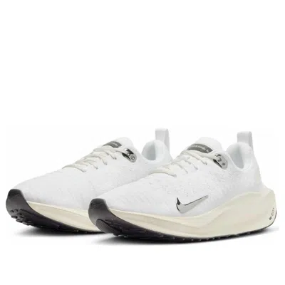 Nike Womens  React Infinity Run Flyknit 4 In White